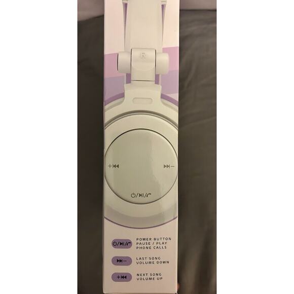 Unicorn Wireless Headphones for Kids, Bluetooth Over Ear Gaming Headset w/ Mic - Picture 8 of 9